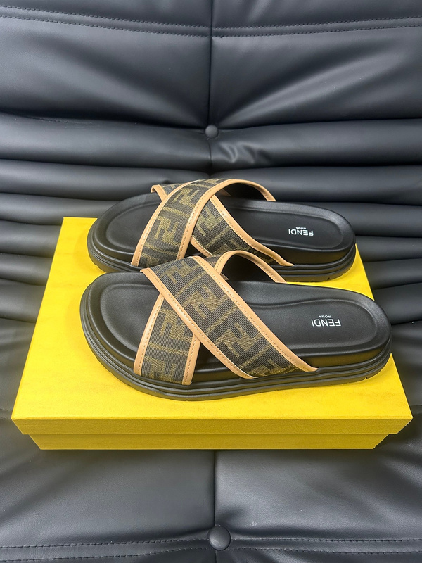 Fendi Slippers Mens ID:20250629-224